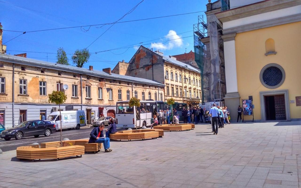 Apartment on Lychakivska Lwów Zewnętrze zdjęcie